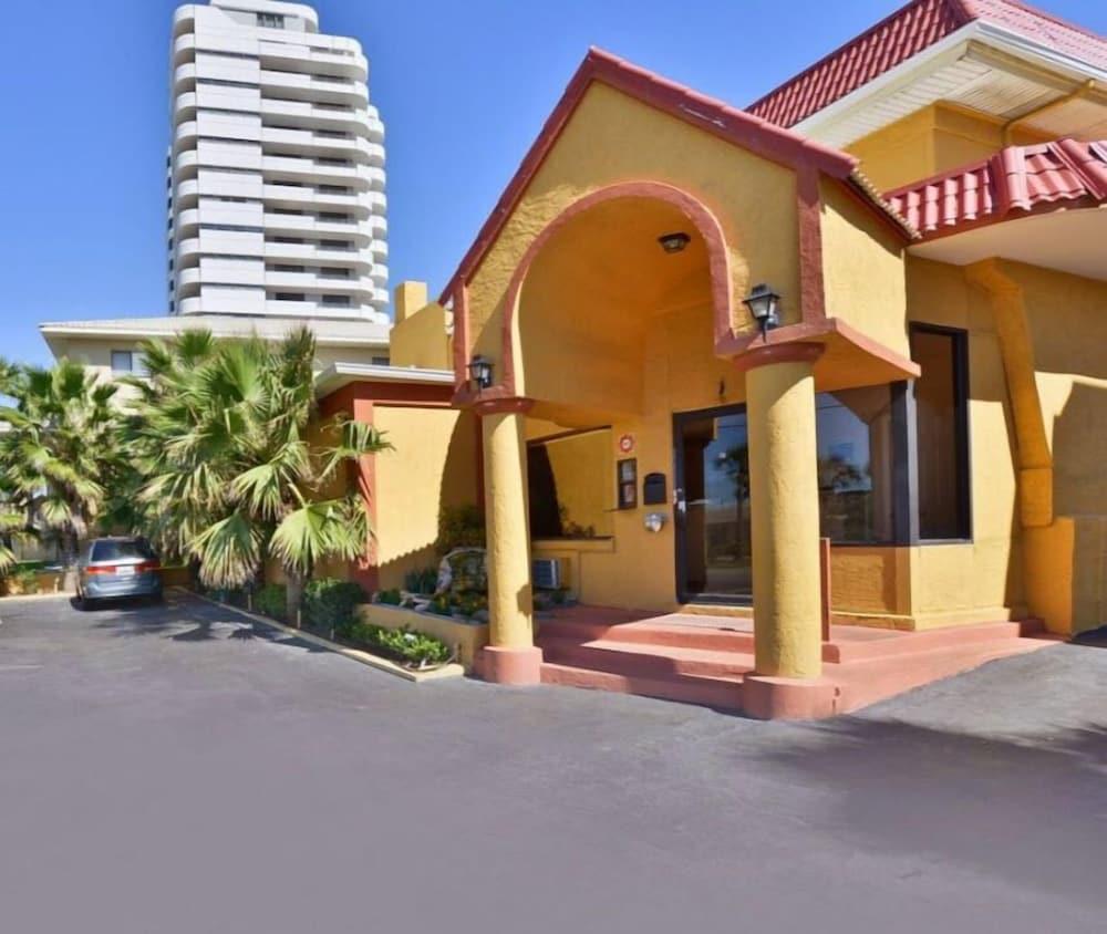 La Bella Oceanfront Inn - Daytona Daytona Beach Exterior photo